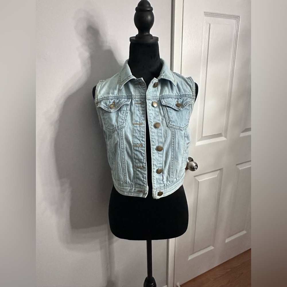 Forever 21 jean vest